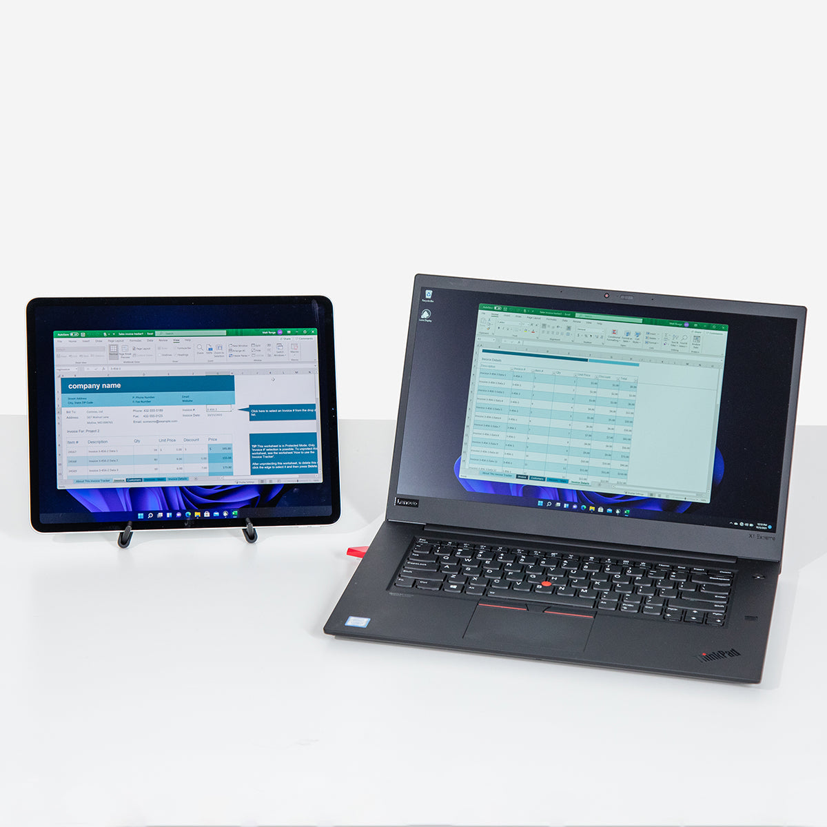 iPad-to-Monitor Adapter