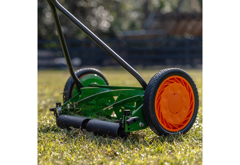 16'' Scotts Manual Reel Mower
