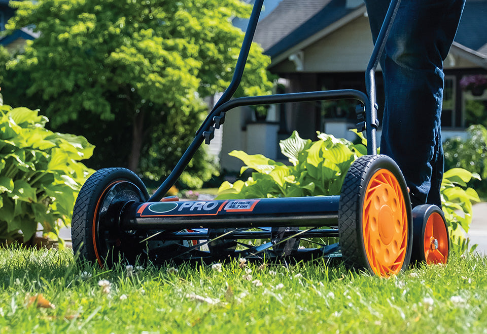 18'' 7-Blade Push Reel Lawn Mower
