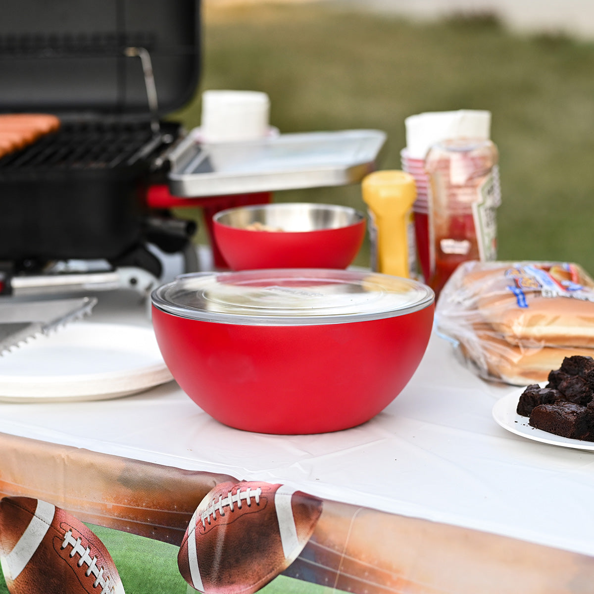 Vacuum-Insulated Serving Bowl