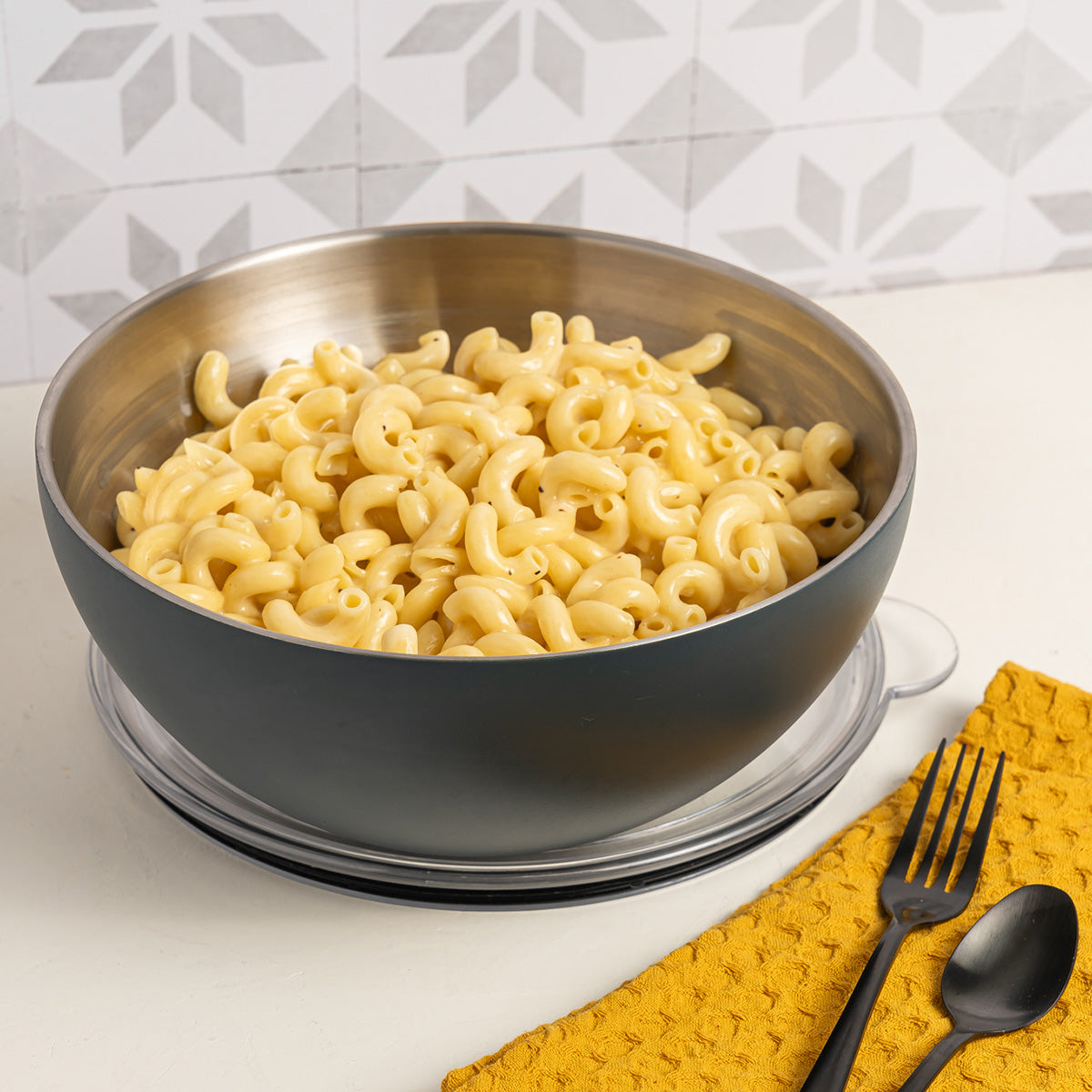 Vacuum-Insulated Serving Bowl
