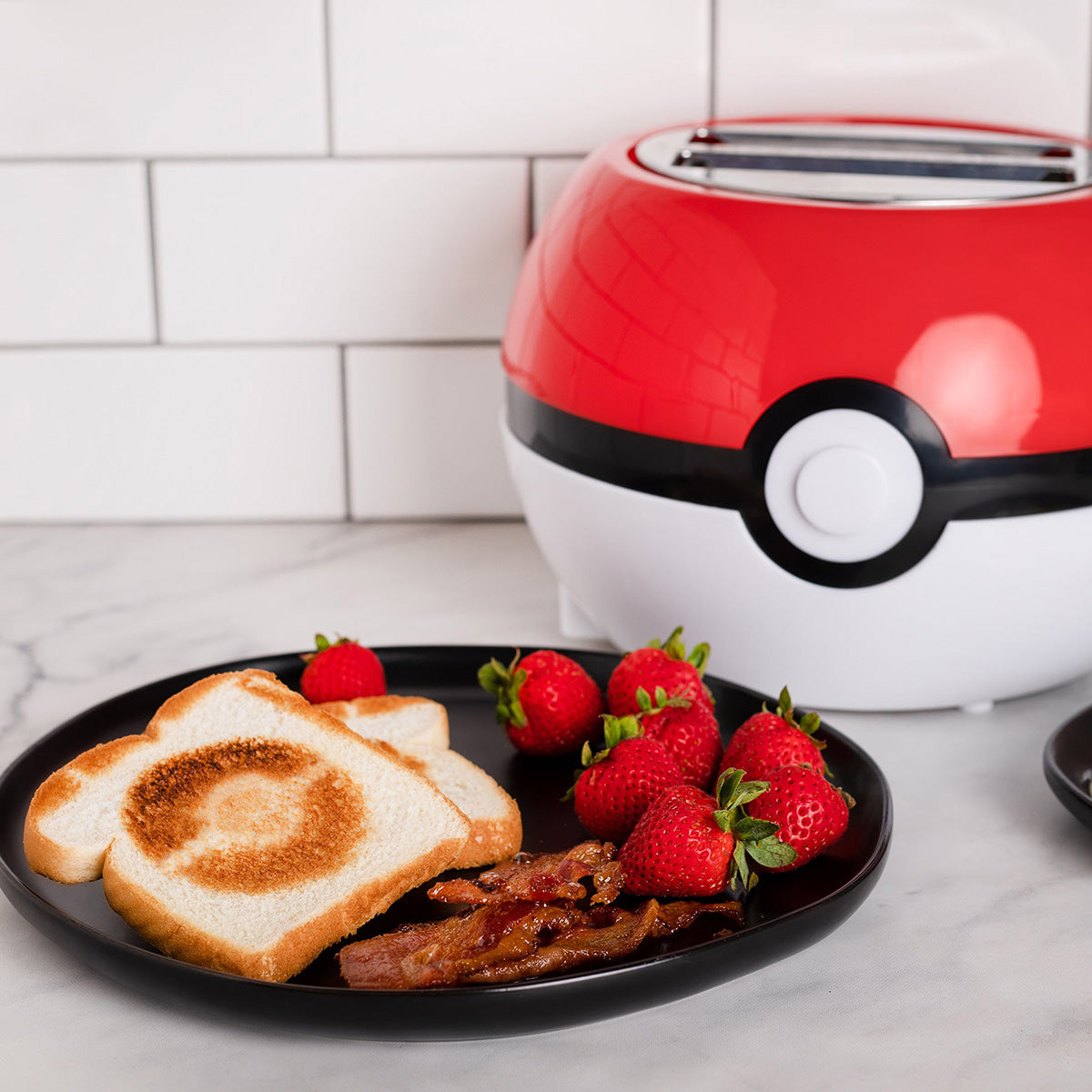 Pokémon Poké Ball 2-Slice Toaster