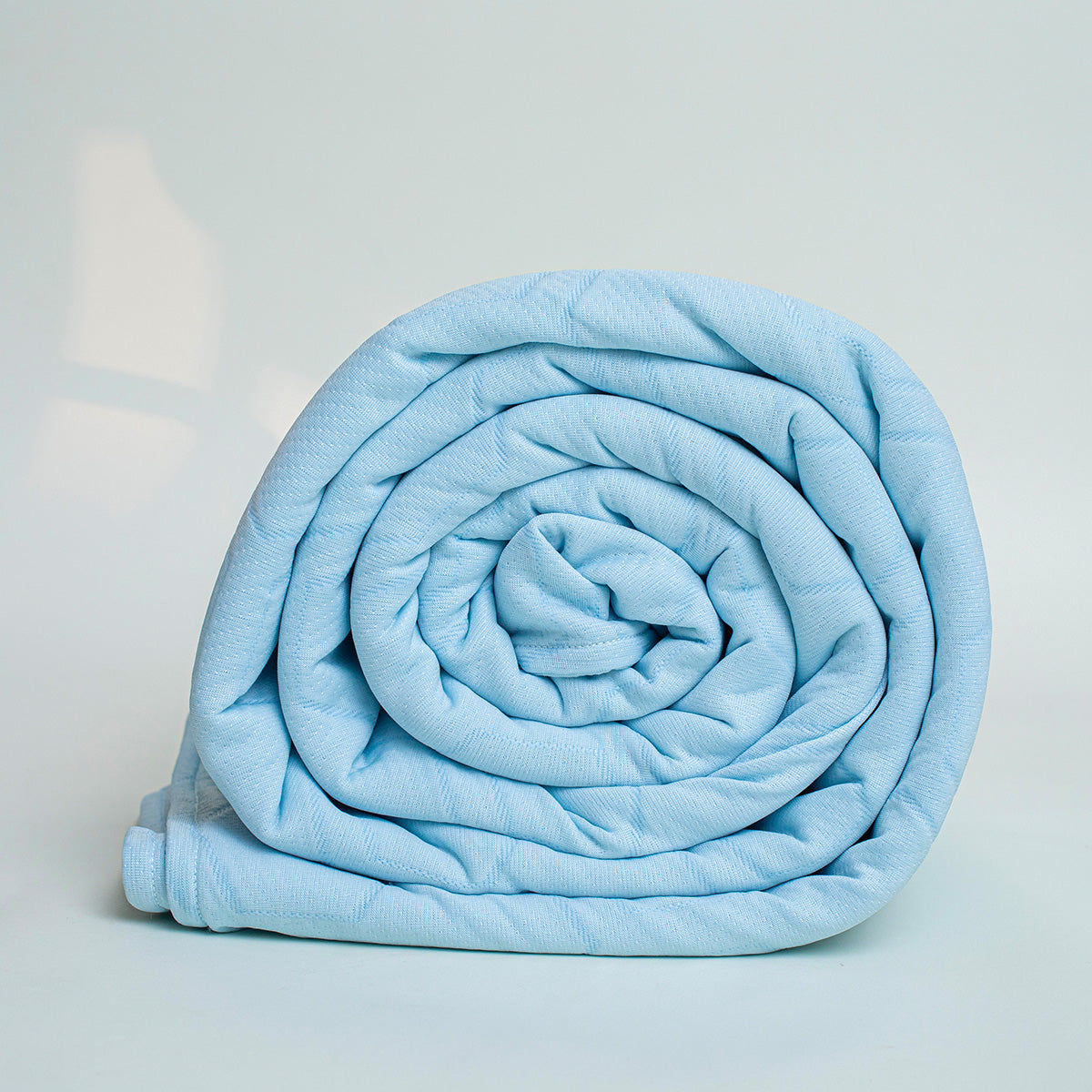 Cooling Bed Blanket and Pillow Case Set