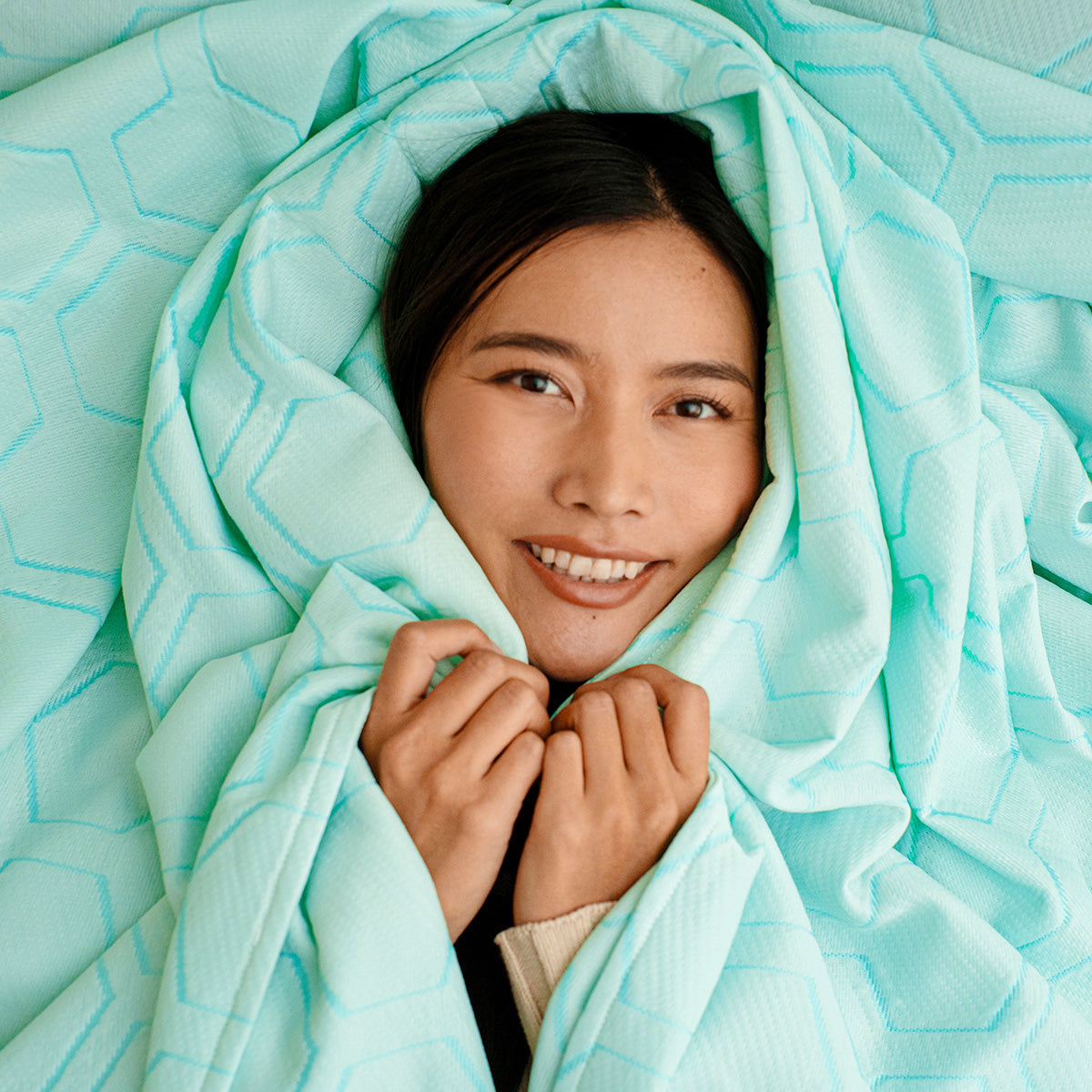 Cooling Bed Blanket and Pillow Case Set