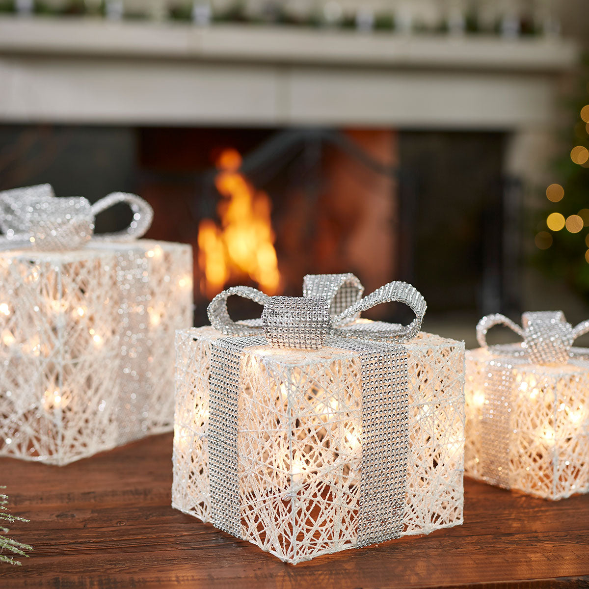 Pre-Lit Christmas Gift Box Decoration (Set of 3)