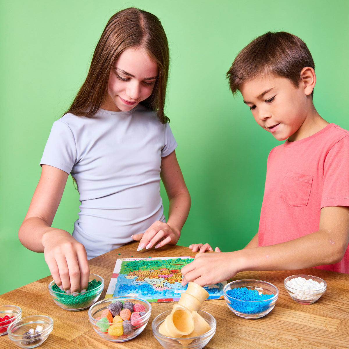 Deluxe Candyland Candy Craft Kit