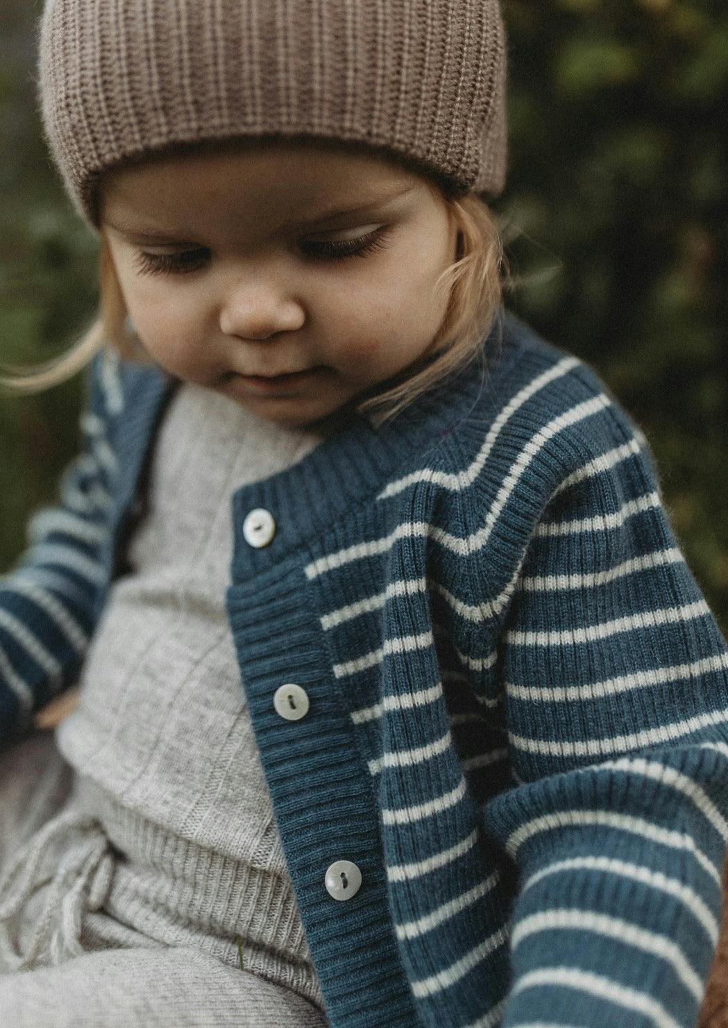 Cashmere Cardigan | Navy/Creme
