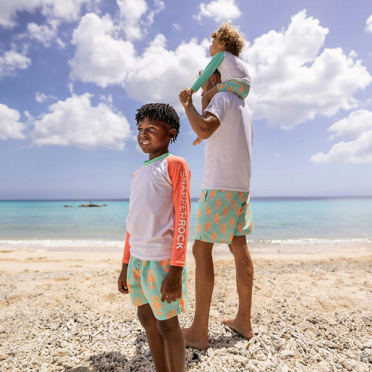 Crew Neck Contrast Long Raglan Sleeve Sustainable Rashguard