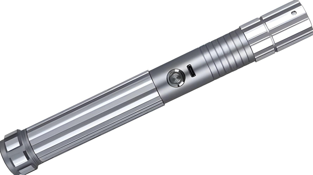 Model Sin Heavy Dueling Lightsaber – Silver Hilt
