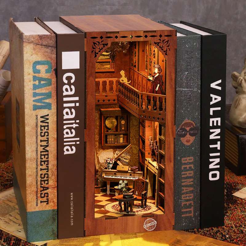 Memories Music Bookshop DIY Book Nook Kit