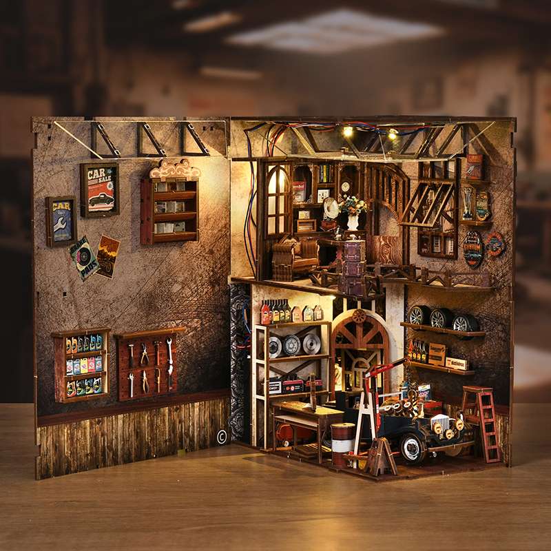Vintage Repair Garage DIY Miniature House Kit