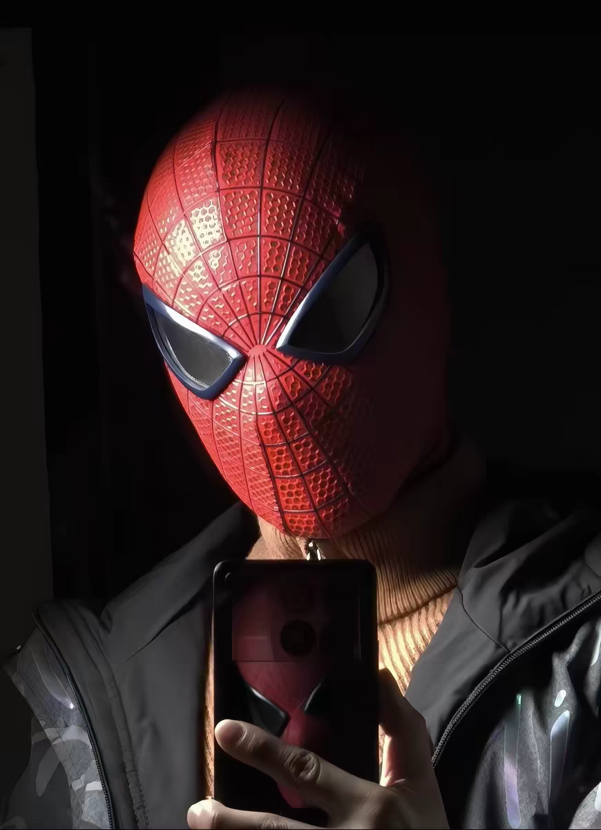 The Amazing Spider-Man Wearable Resin Mask with Removable Lenses