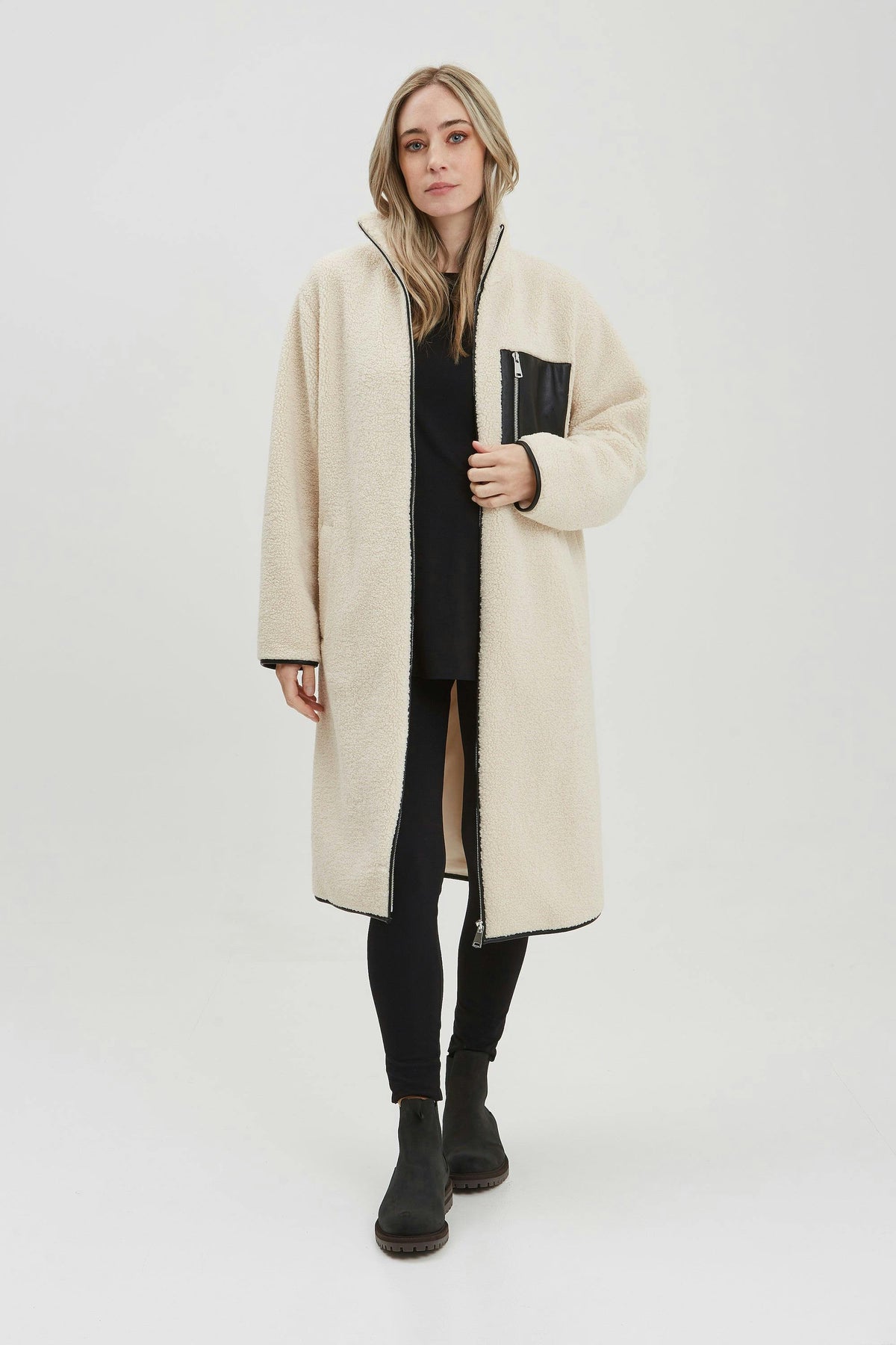 Teddi 3-in-1 Maternity & Babywearing Coat