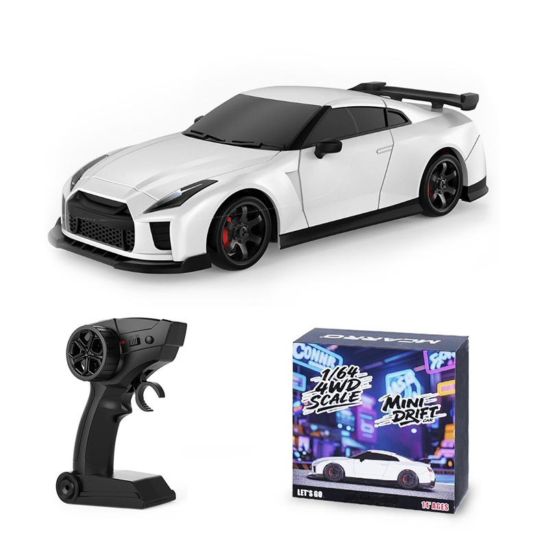 1/64 scale GTR 4WD desktop drift car - MC061