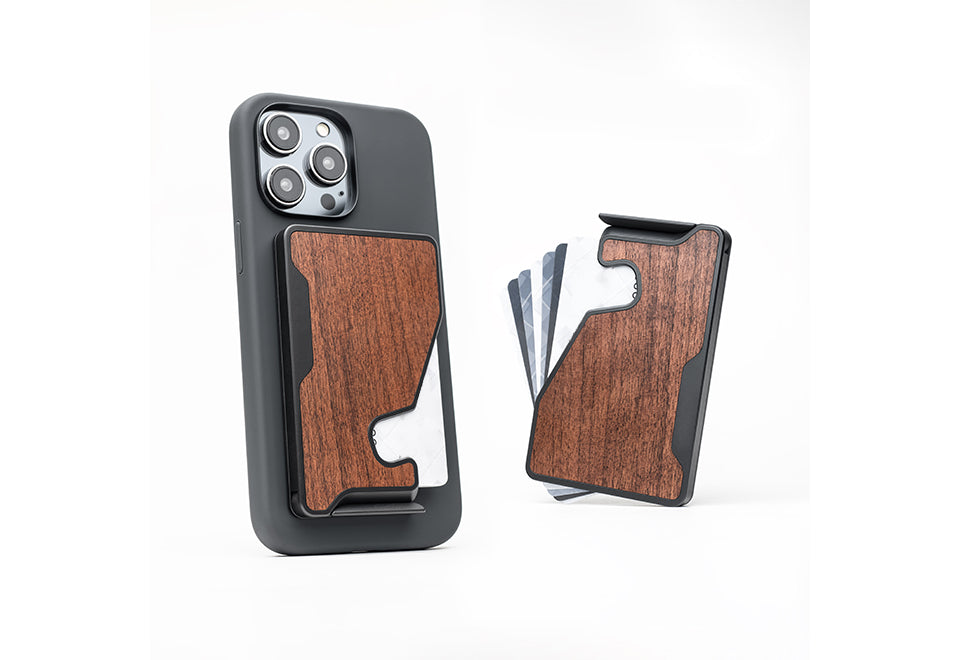 MagSafe Fanning Wallet and Card Holder