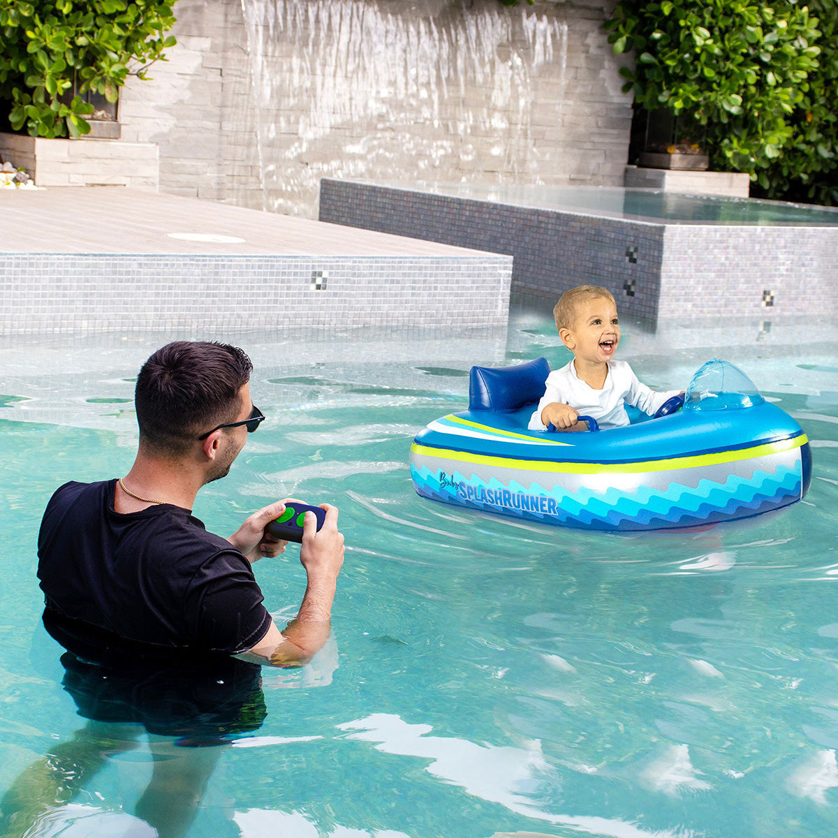 RC Motorized Baby Runner Boat