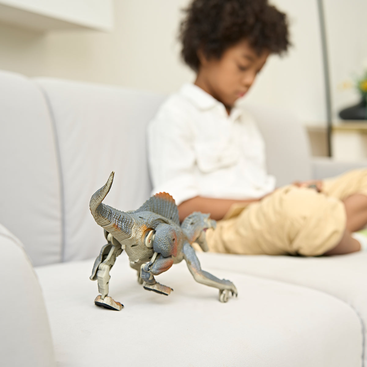 Smithsonian RC Spinosaurus
