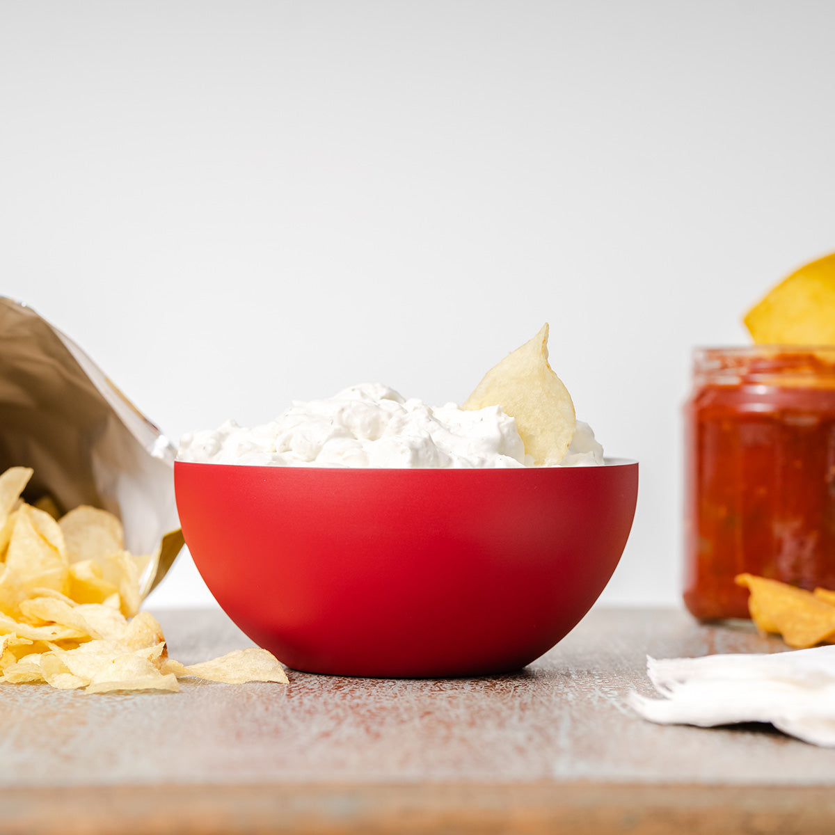 Vacuum-Insulated Serving Bowl