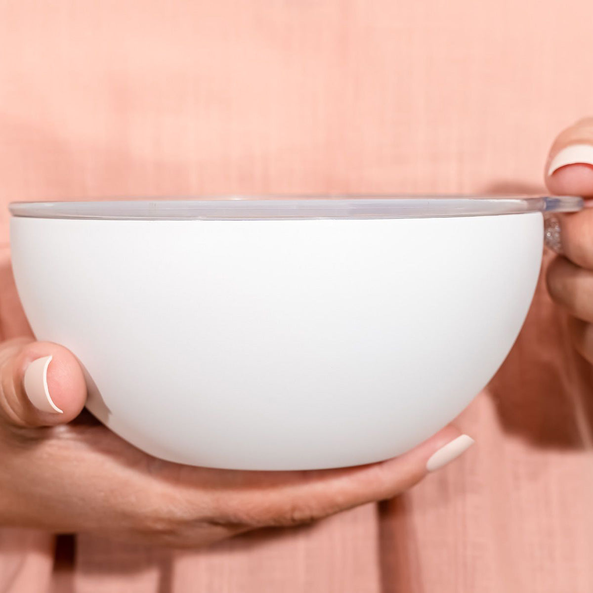 Vacuum-Insulated Serving Bowl