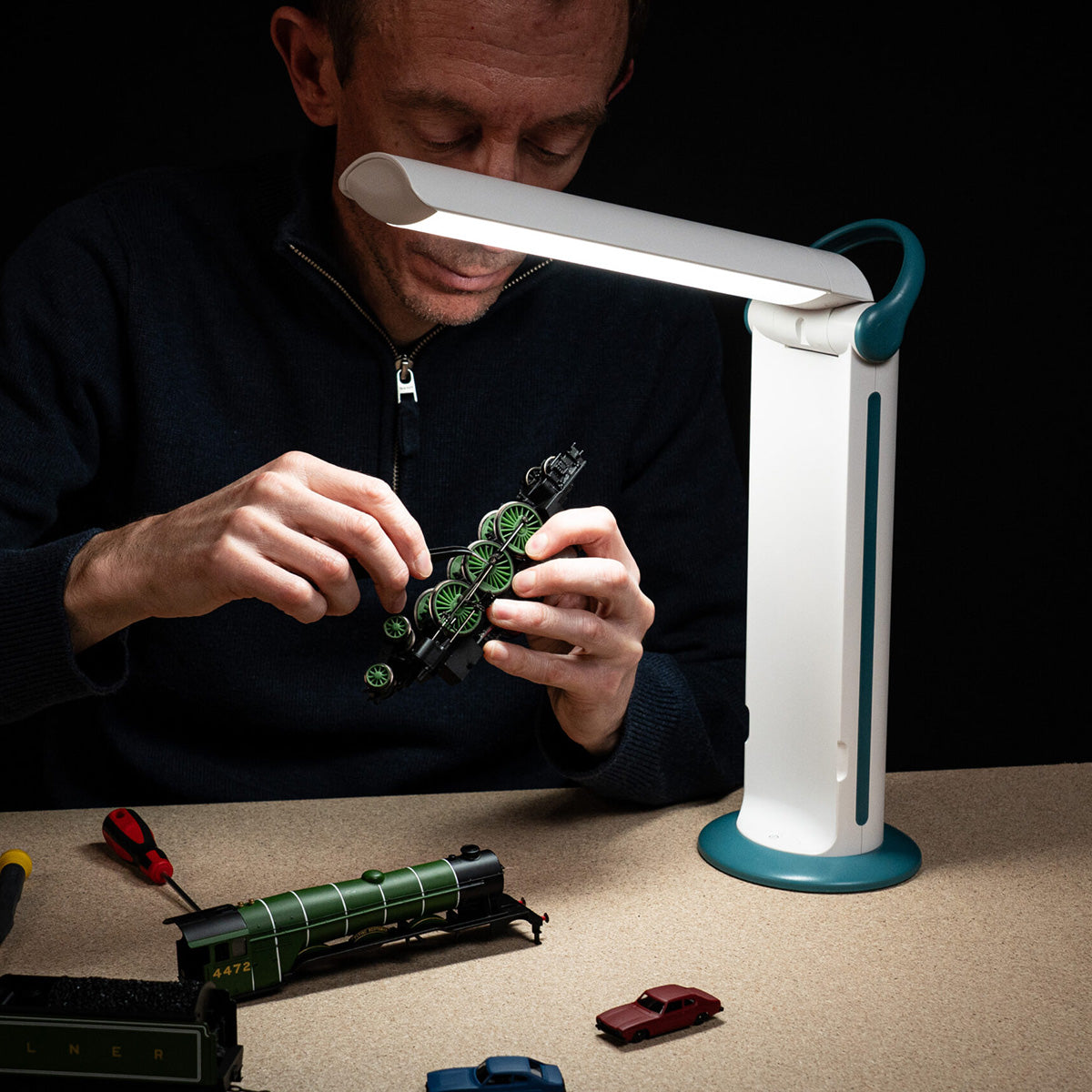 Twist Portable LED Lamp
