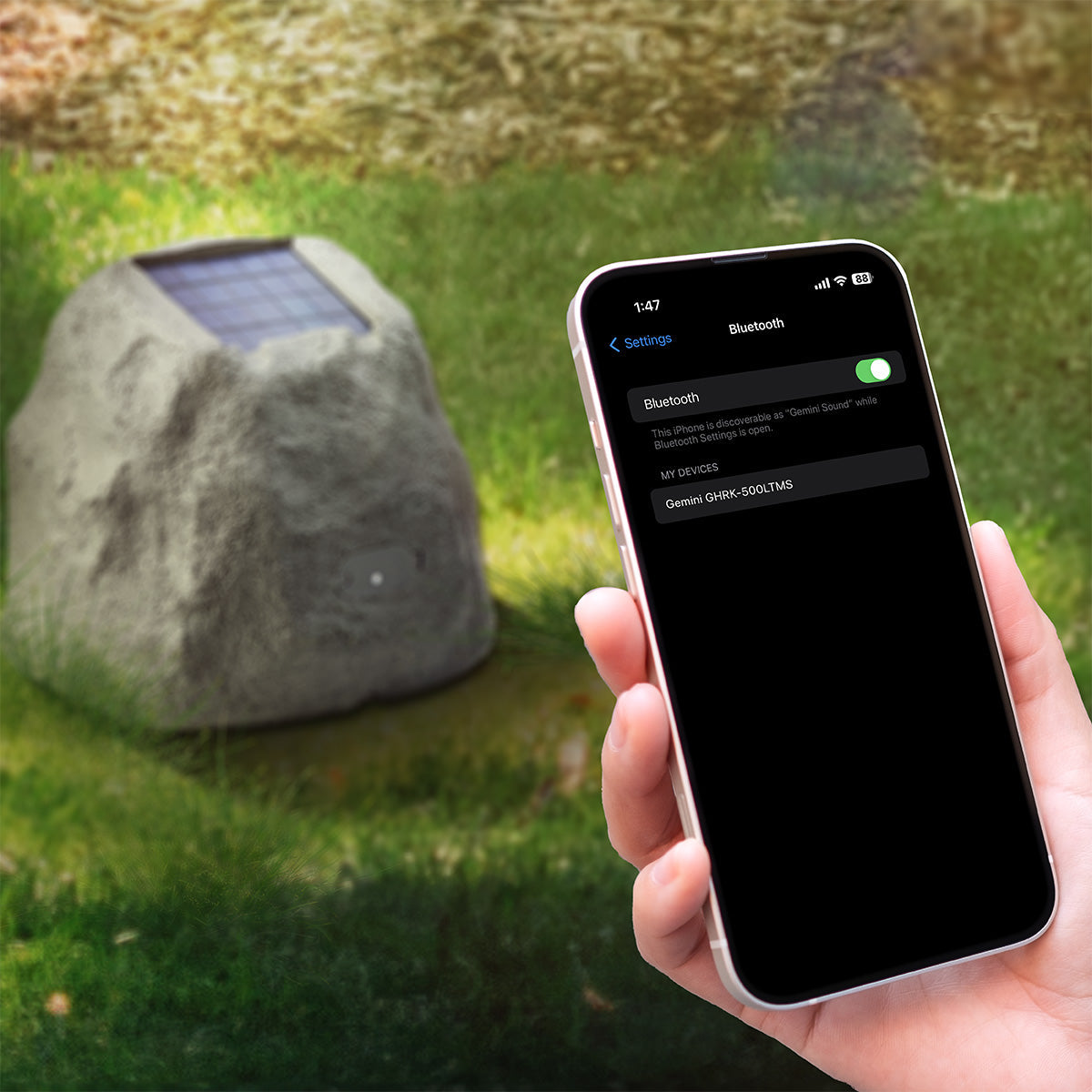 Solar Powered Bluetooth Rock Speaker with Multilink