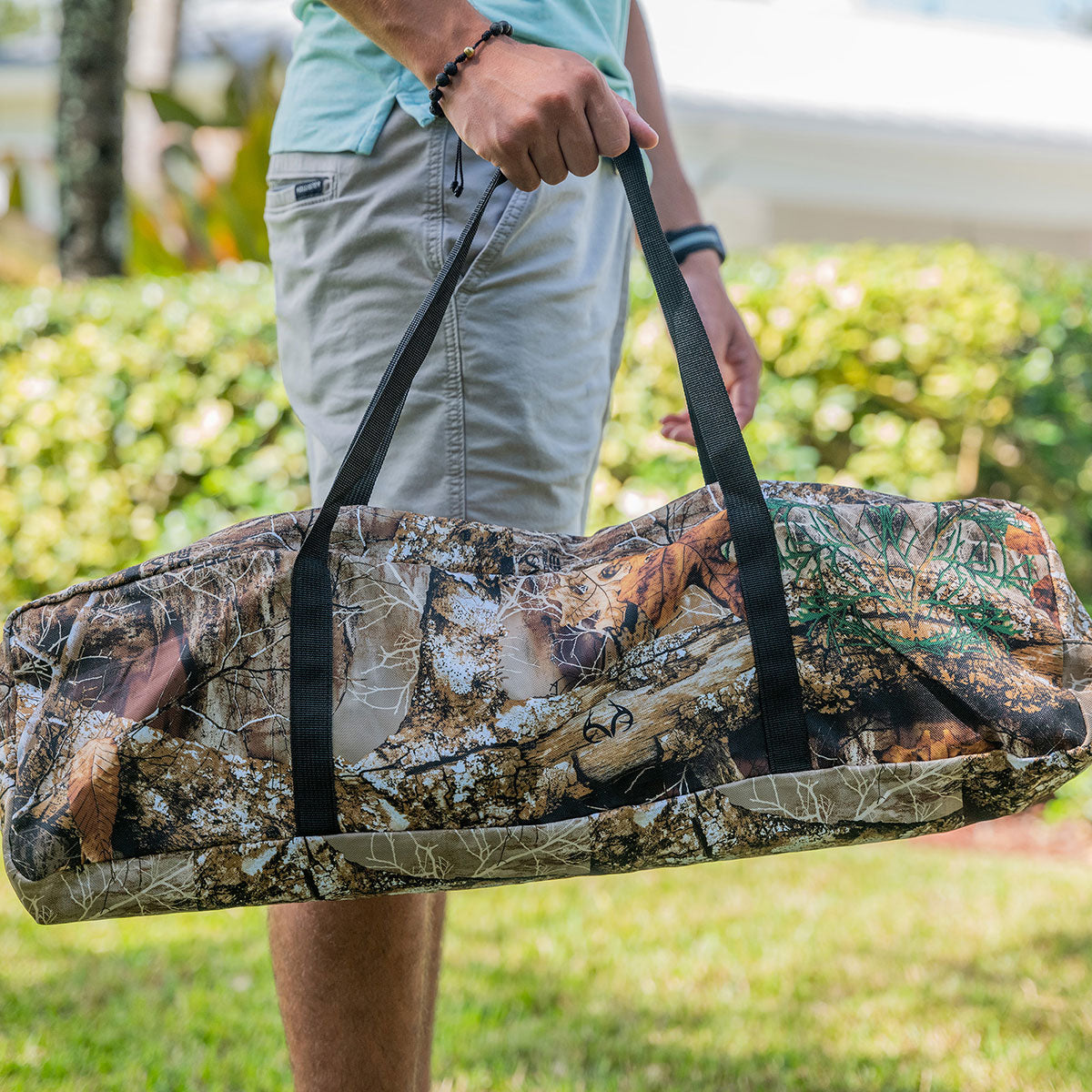 Camo Metal Horseshoe Set