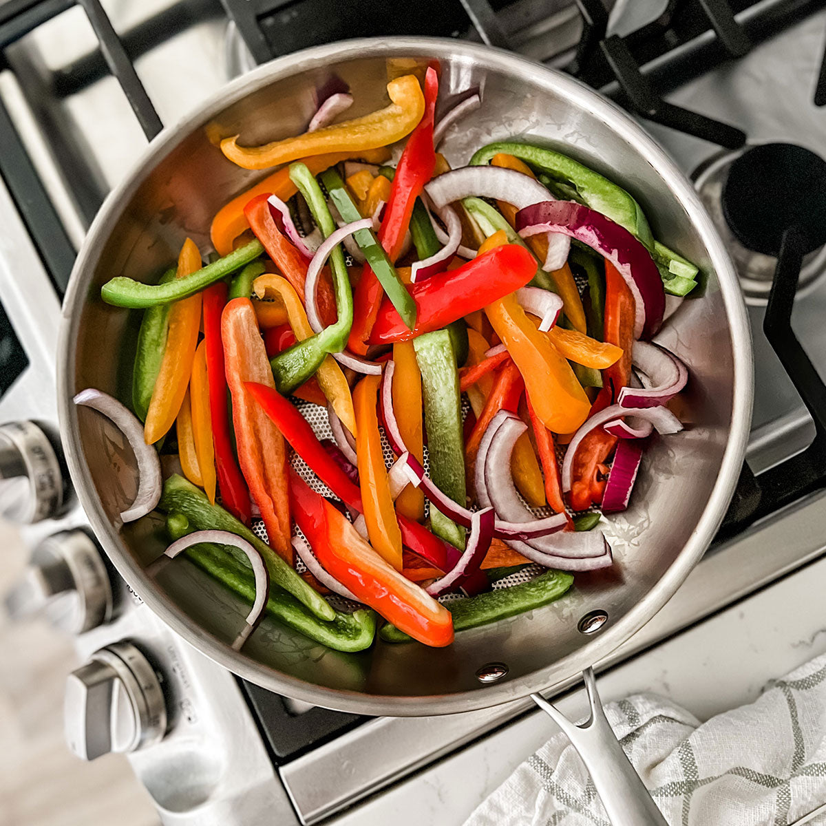 TitaniumMAX Fry Pan & Lid