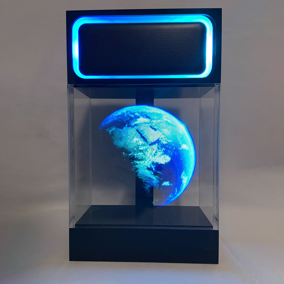 Holographic Wireless Speaker
