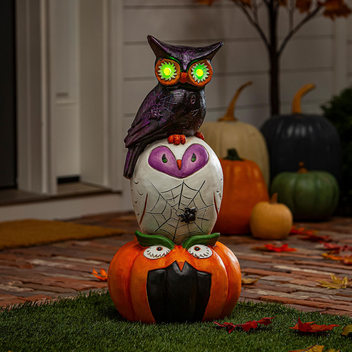 LED Stacked Halloween Figures Statue