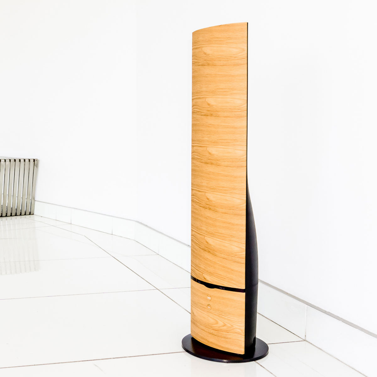 Wood-Grain Tower Aromatherapy Humidifier