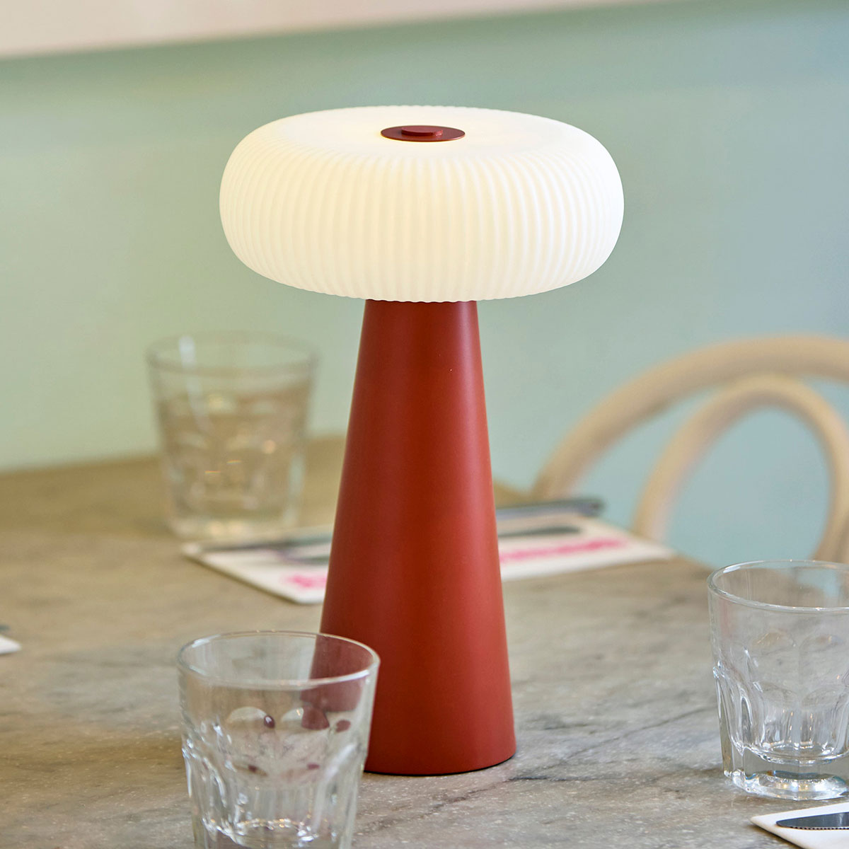 Modern Round Indoor/Outdoor Cordless LED Table Lamp