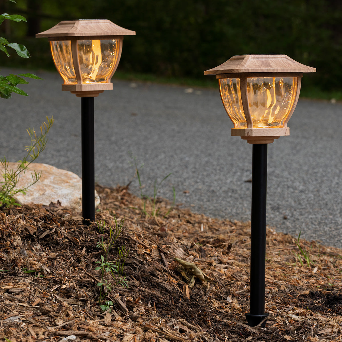 Wave Style Solar Powered Pathway Lights (Set of 2)