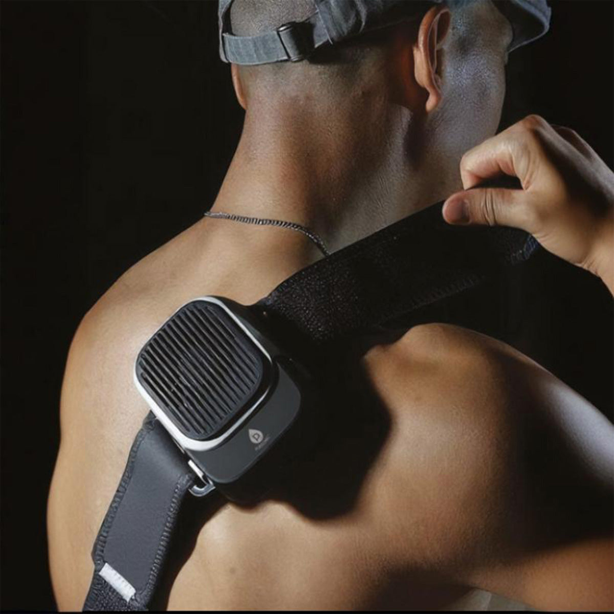 Hot and Cold Pain Relief Device