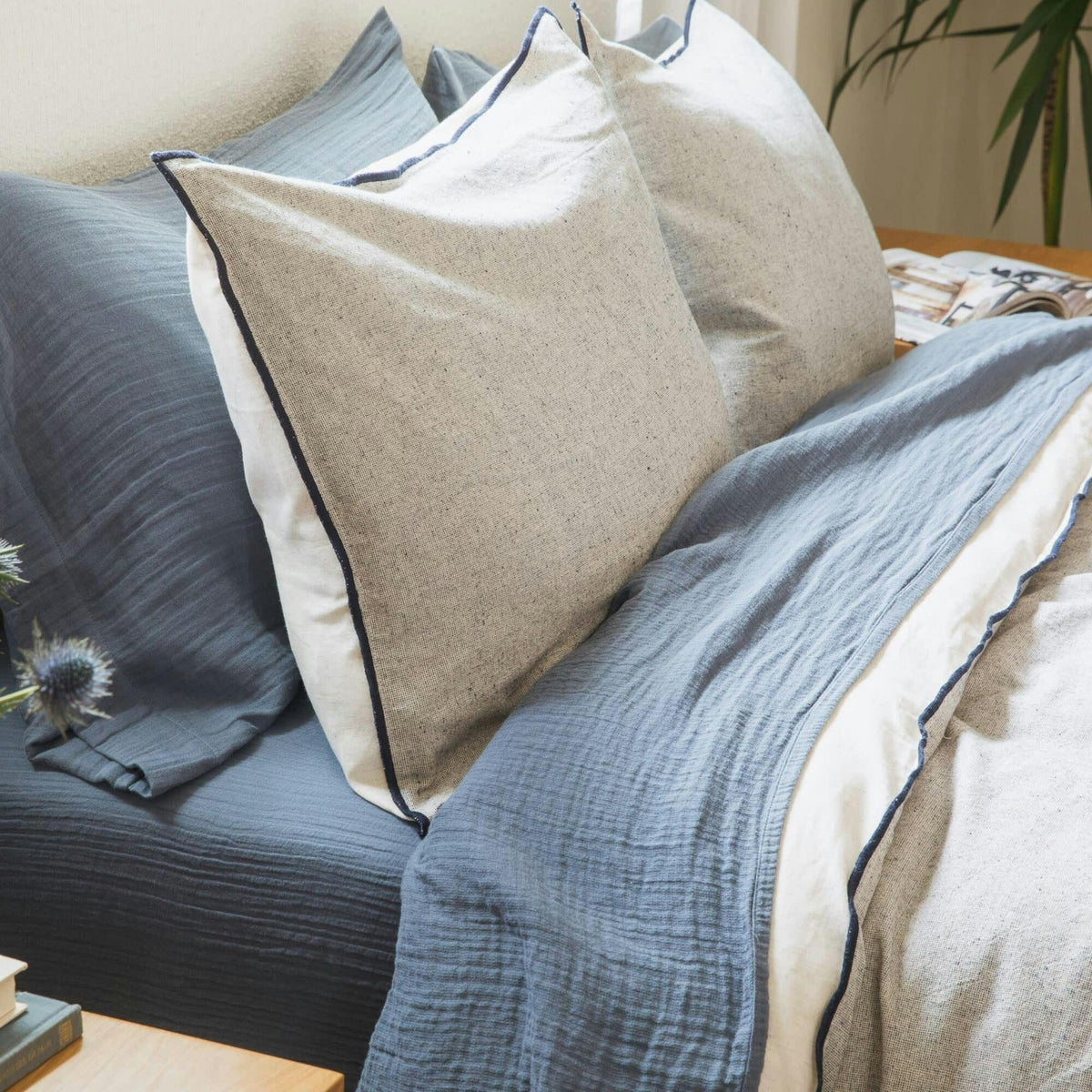 Oasis Crinkled Comfort Flat Sheet, Blue