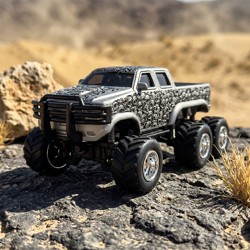 1/64 Scale Die-cast RC Car with Skull Carving – T01