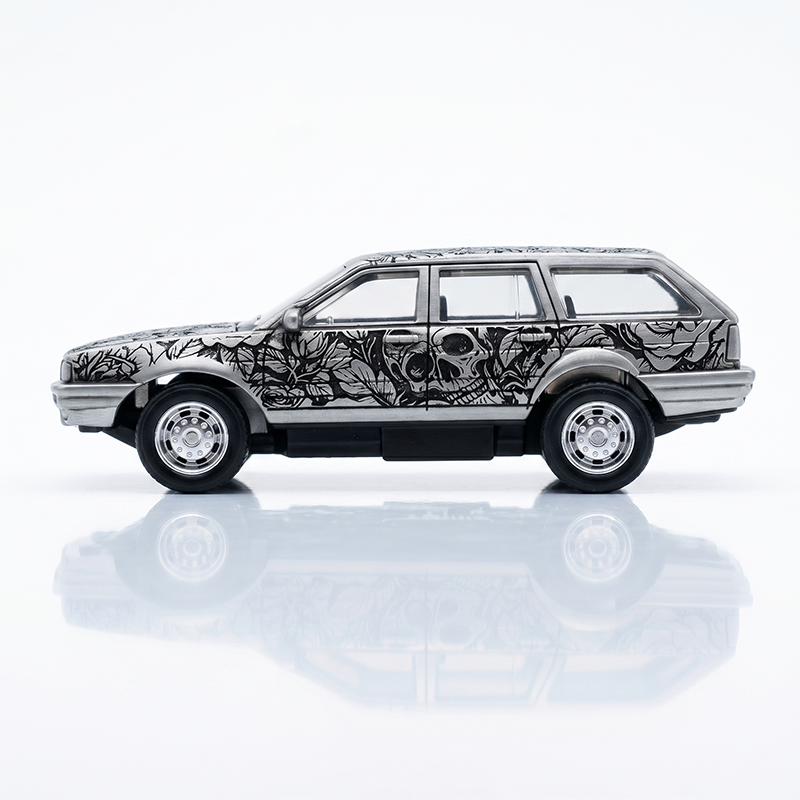 1:64 Scale Rose & Skull Engraved Alloy Santana RC Car - T03
