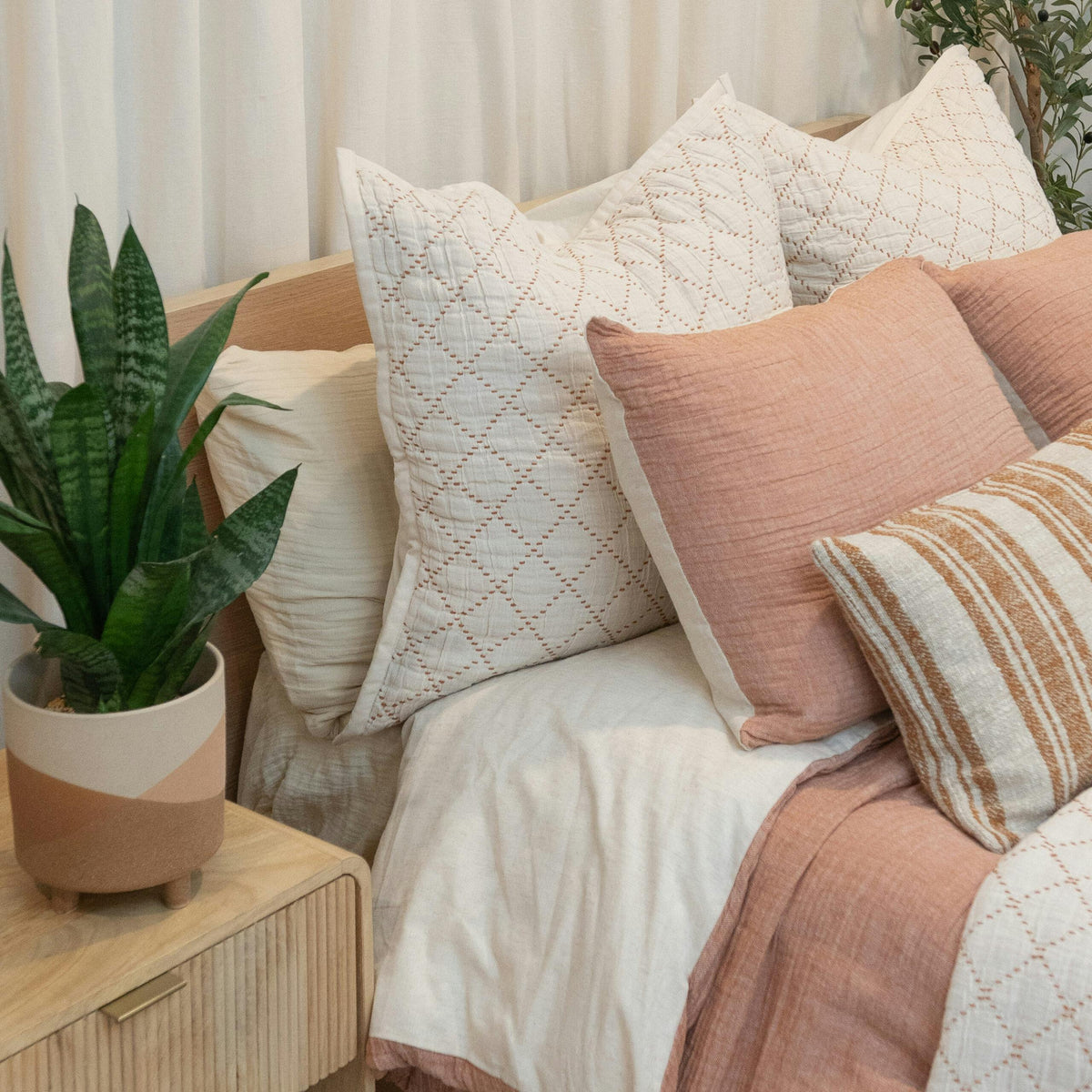 Crinkled Linen Sham Set