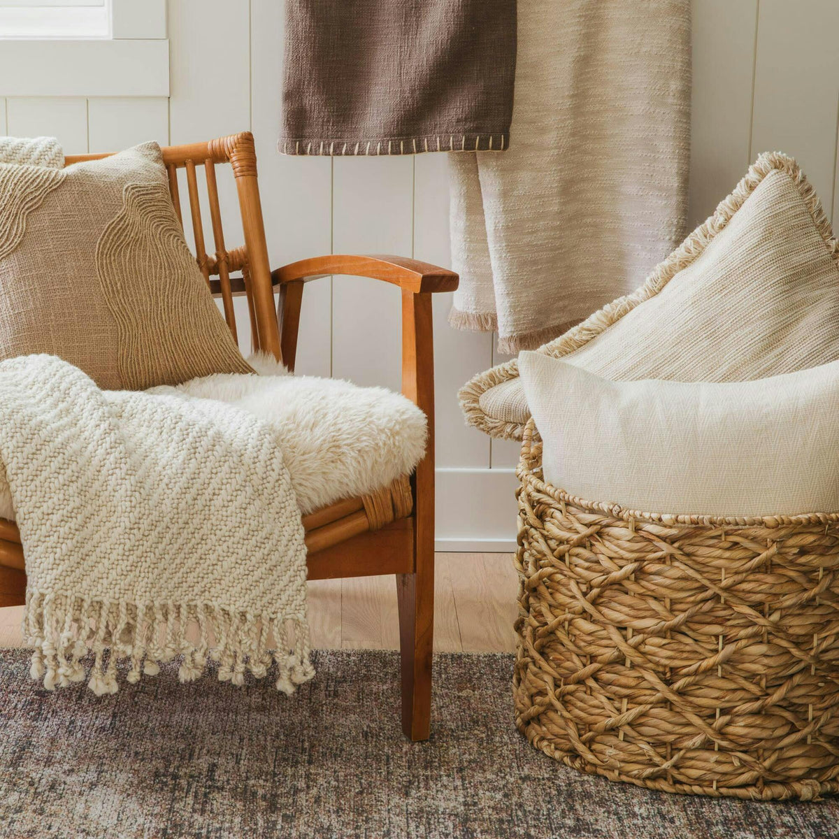 Cloud Knit Throw
