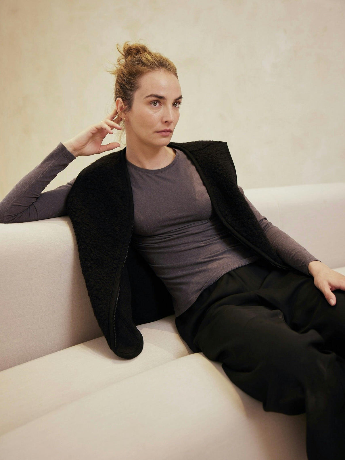 WOMEN'S WOOL VEST WITH LINING
