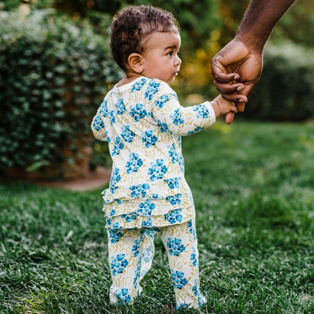 Organic Cotton Ruffle Zipper Footed Romper