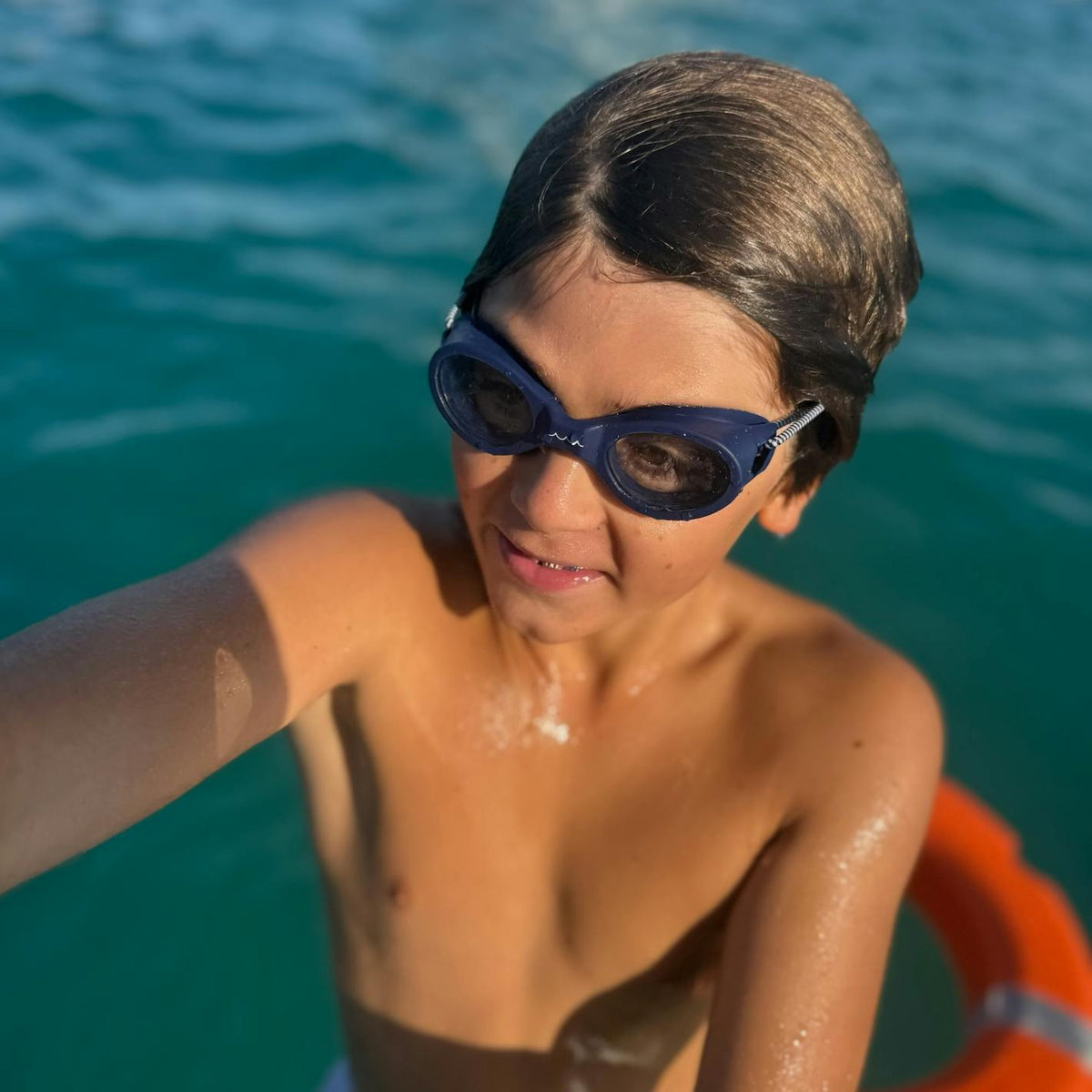 minnow goggles