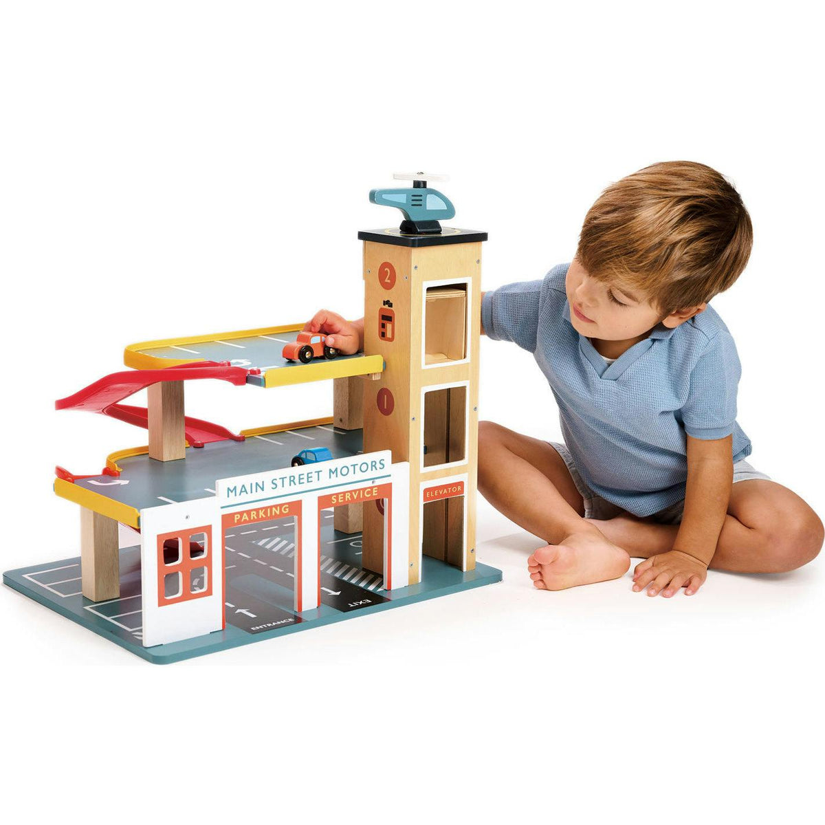 Multi-Level Garage with Lift