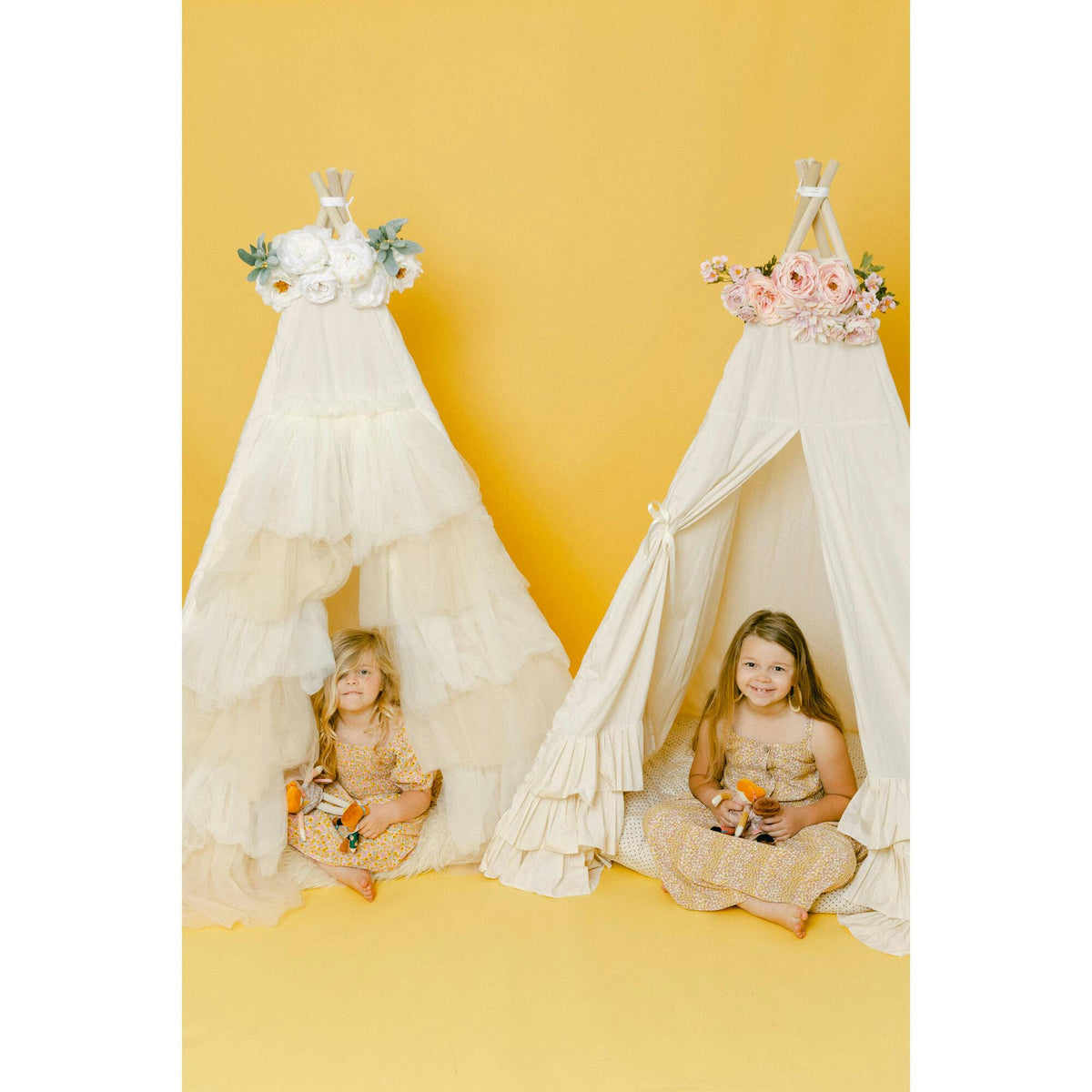Amelia Play Tent