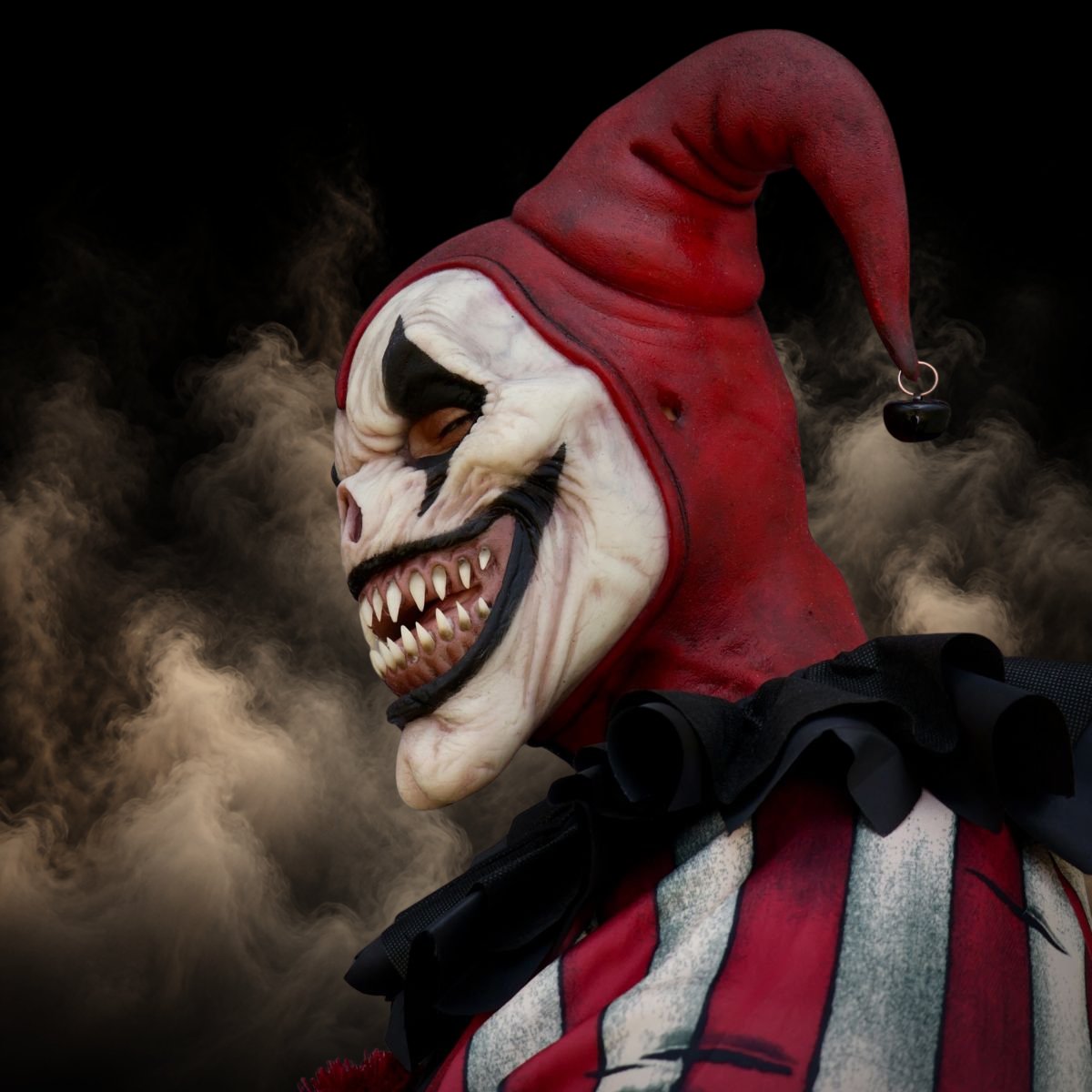 Evil Jester Clown Mask