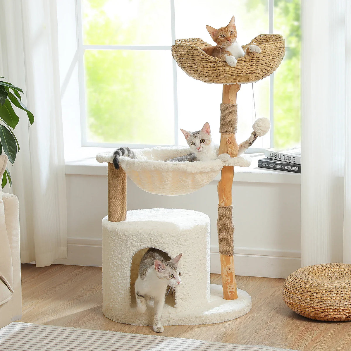 Modern Cat Tree Tower with Natural Solid Wood Scratching Posts