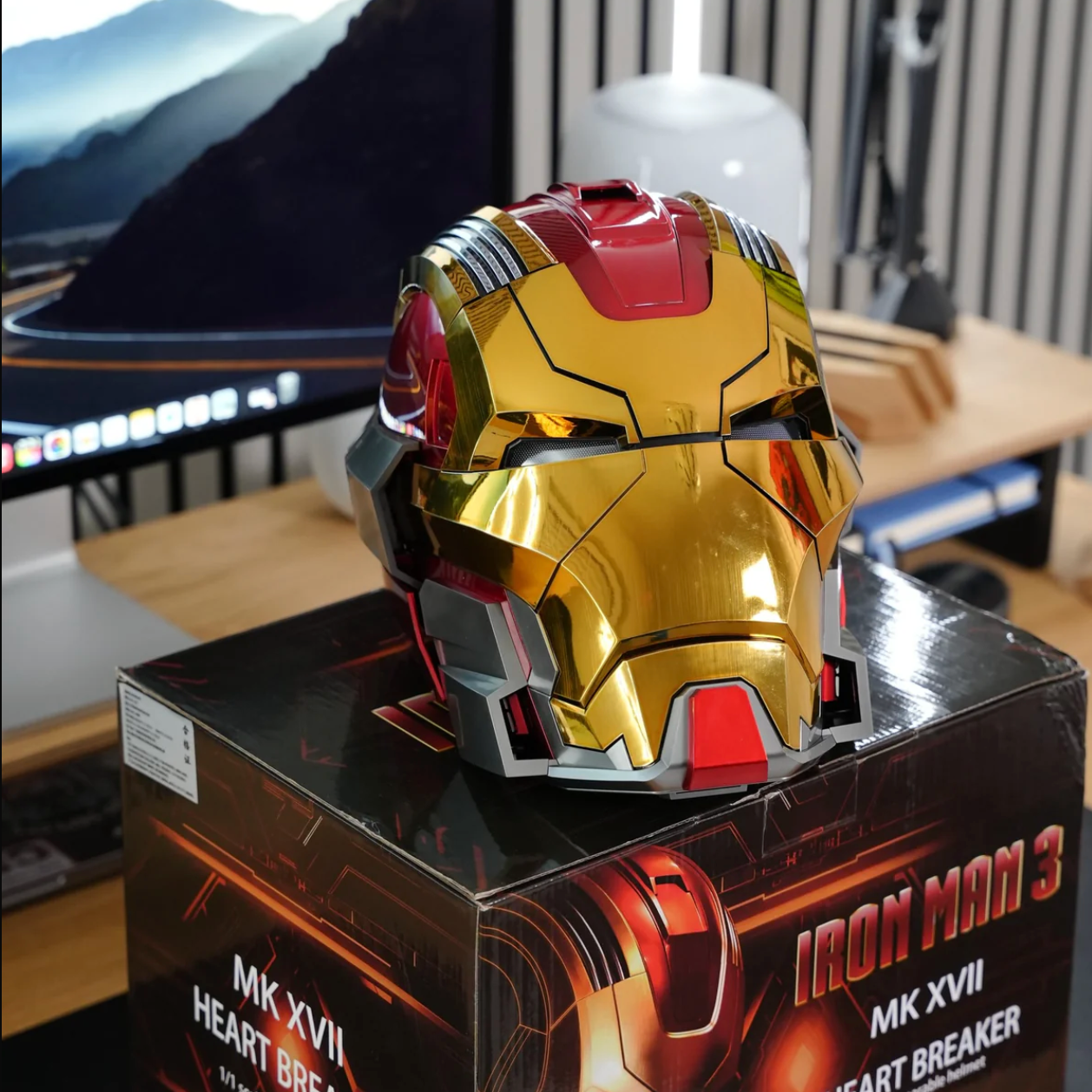 CASCO IRON MAN MK17 HEARTBREAKER