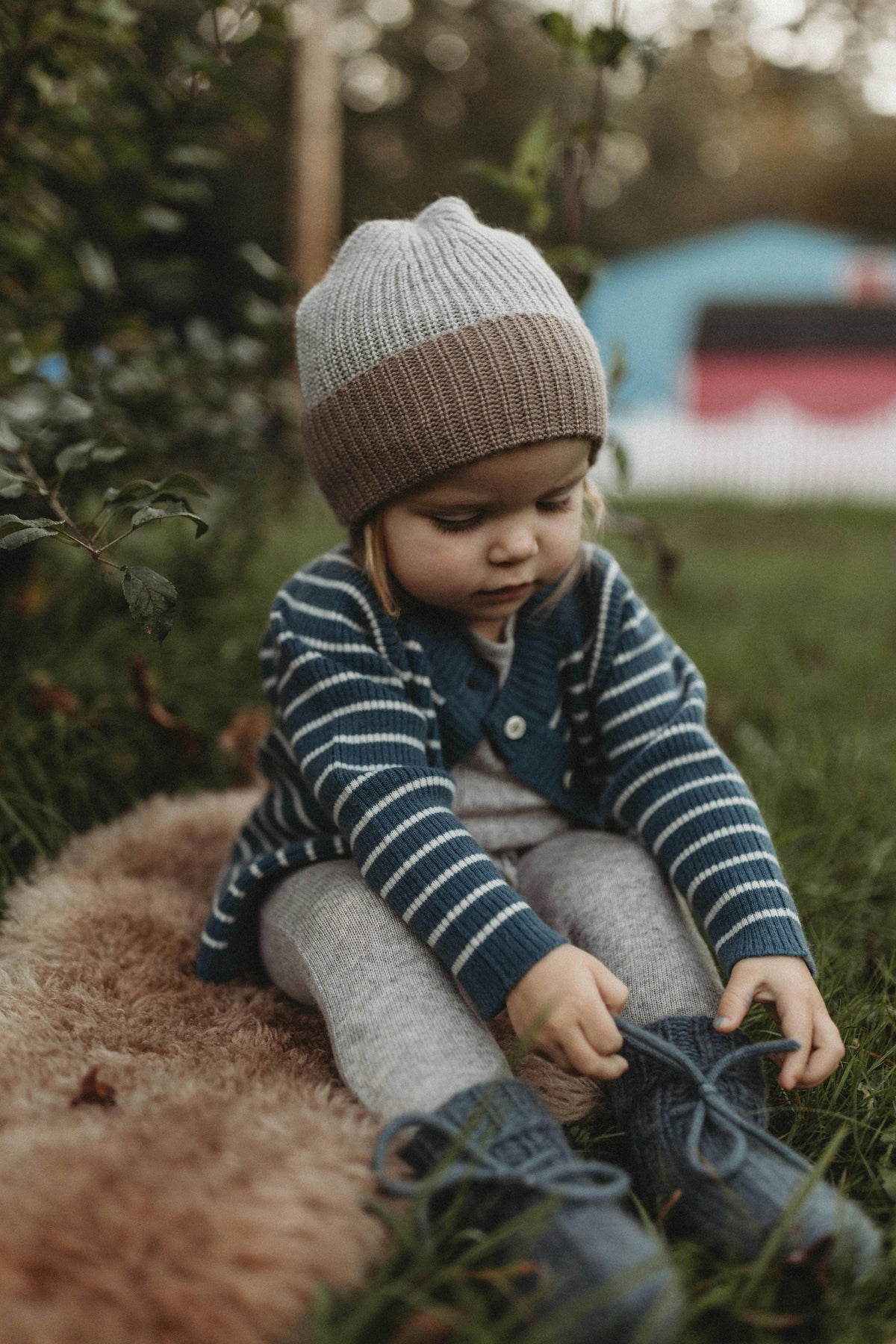 Cashmere Cardigan | Navy/Creme