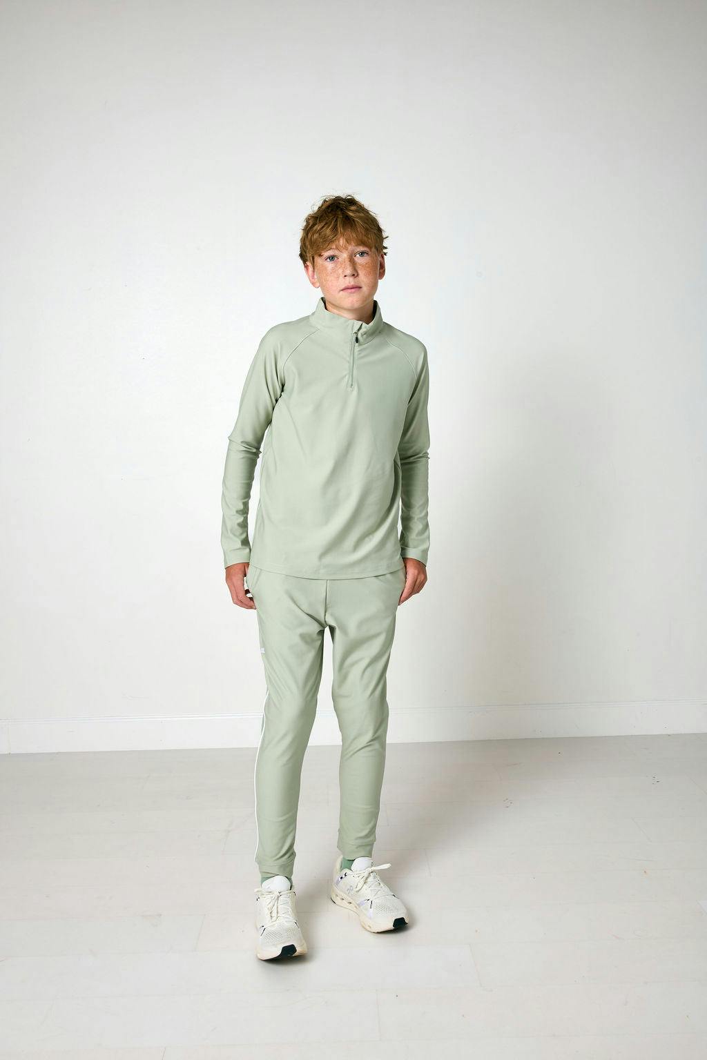 sage retro warm-up jogger
