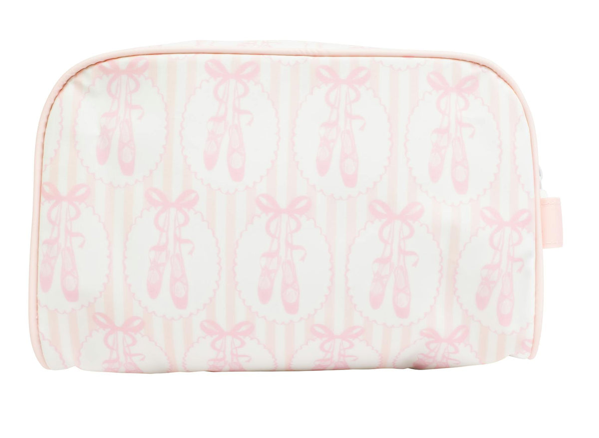 The Dopp Kit in Ballet