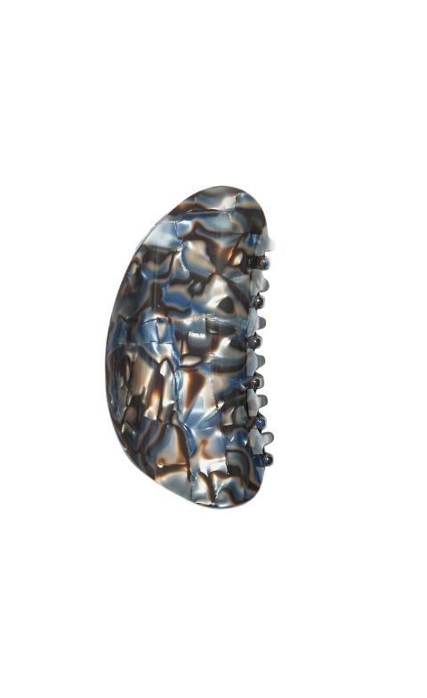 Crescent Claw in Blue Horn